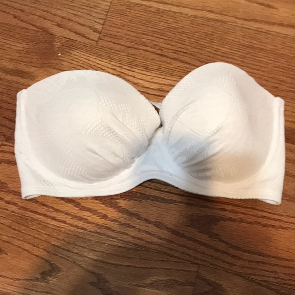 aerie Other - White strapless bikini top